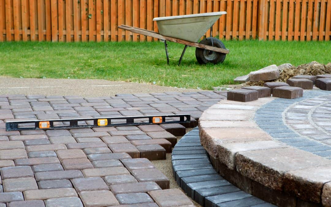 5 Questions to Ask Before Hiring a Hardscape Contractor